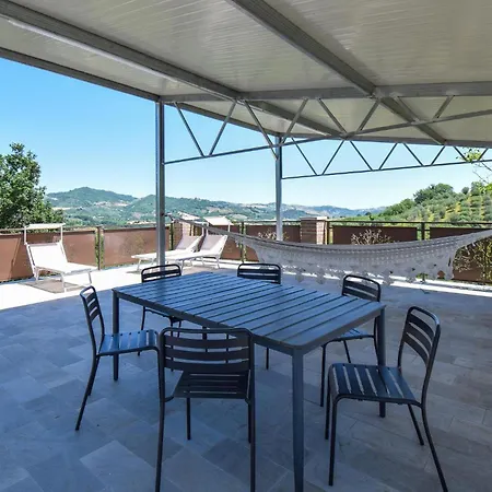 3 Bedroom Amazing In Ferienhaus Bisenti